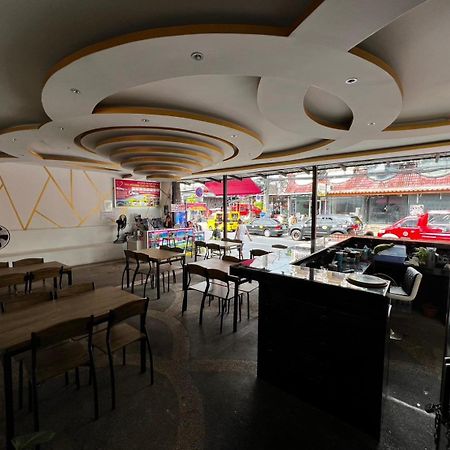 Royal Vista Hotel Patong Kültér fotó