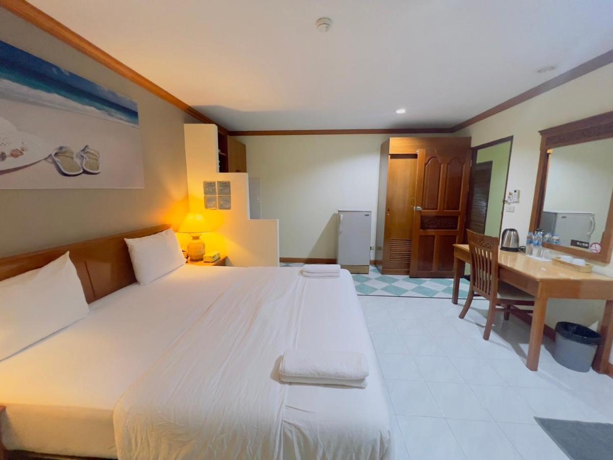 Royal Vista Hotel Patong Kültér fotó