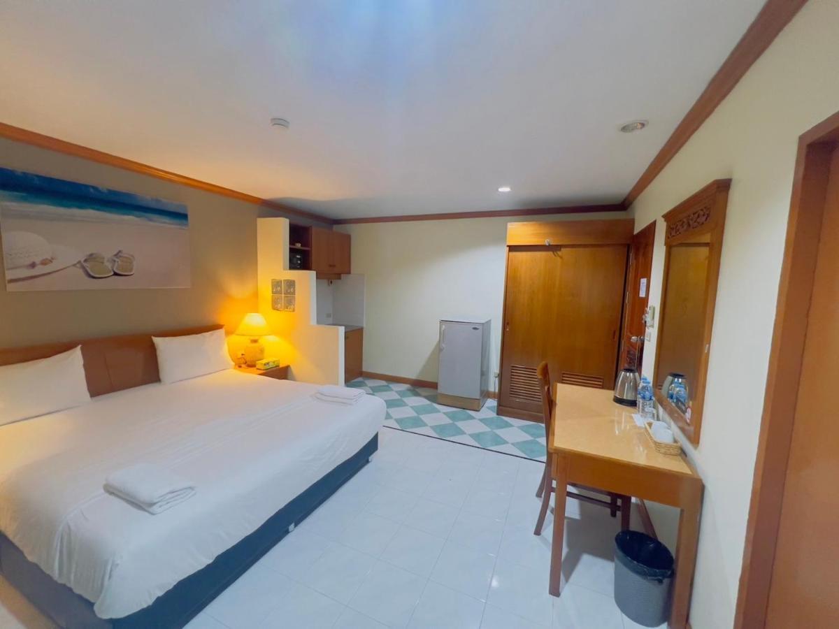 Royal Vista Hotel Patong Kültér fotó