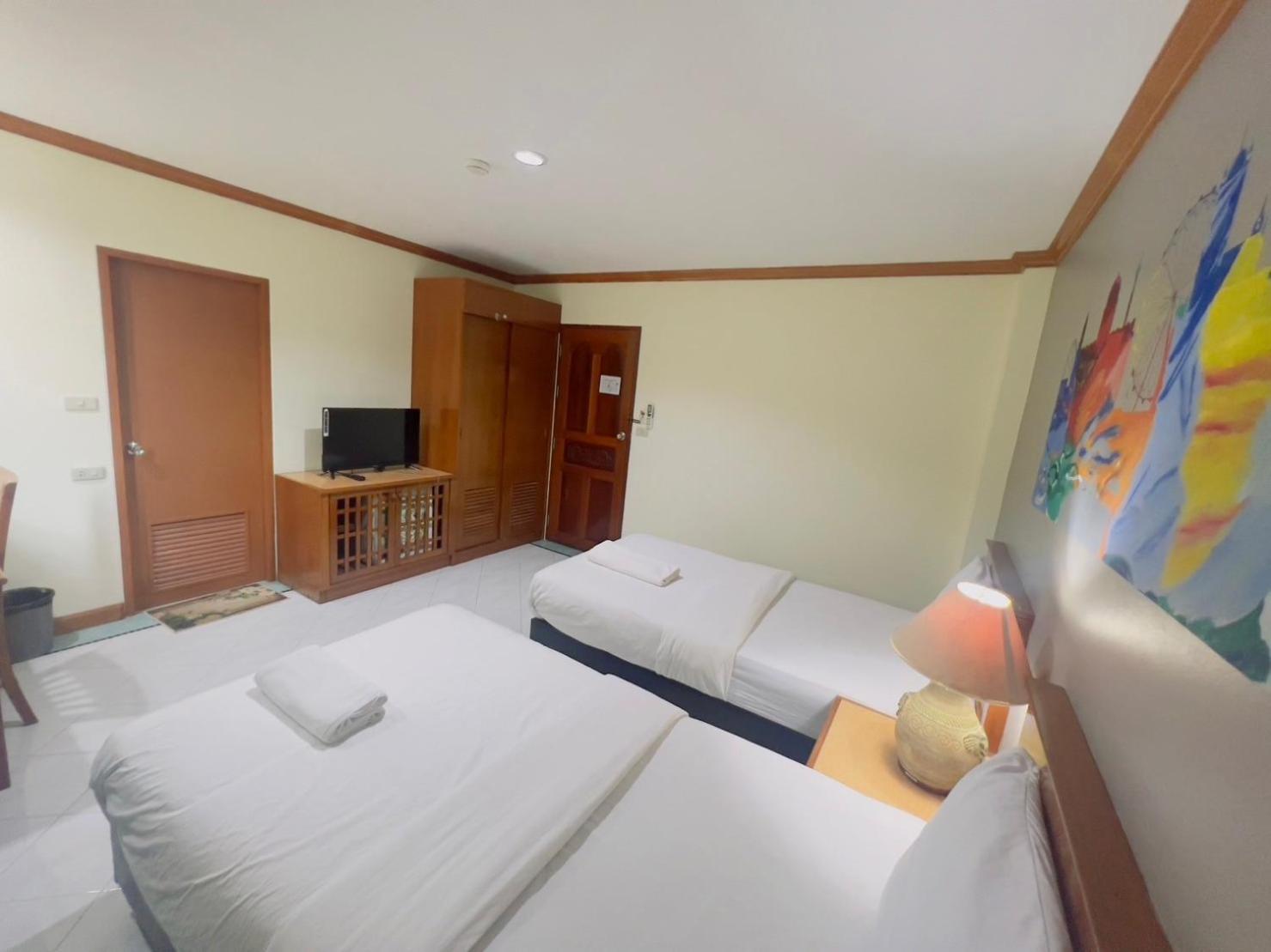Royal Vista Hotel Patong Kültér fotó
