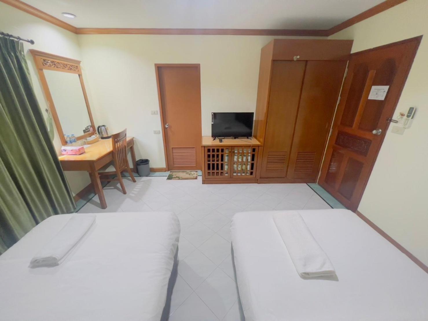 Royal Vista Hotel Patong Kültér fotó